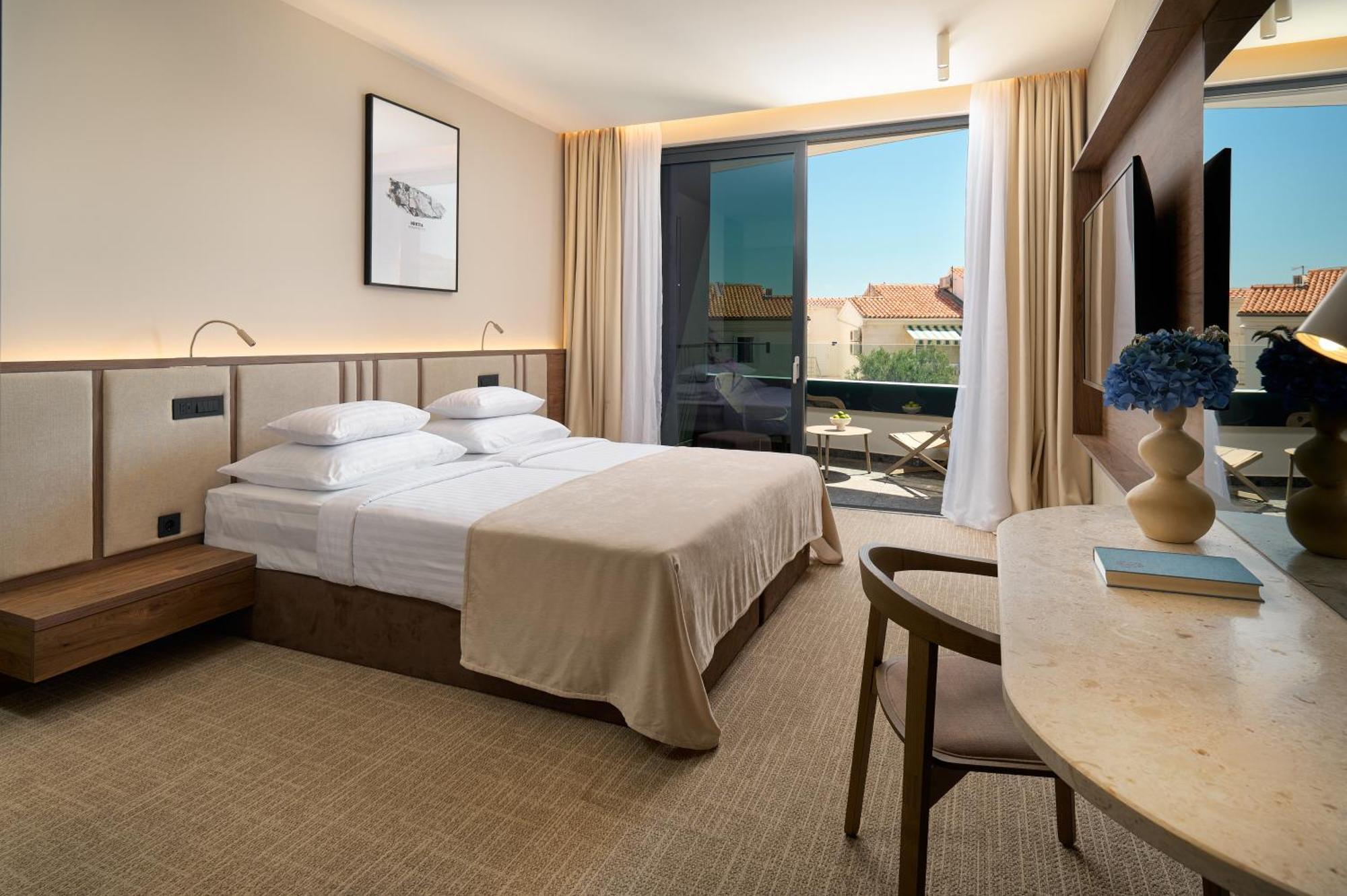 Grand View Hotel Postira